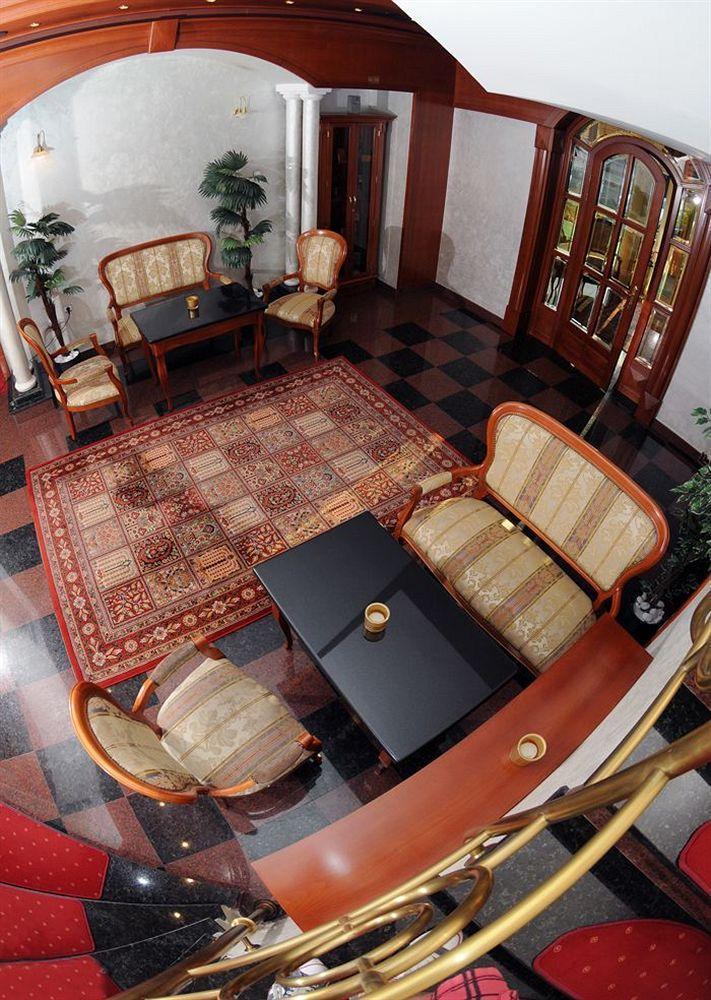 Boutique St Georgije